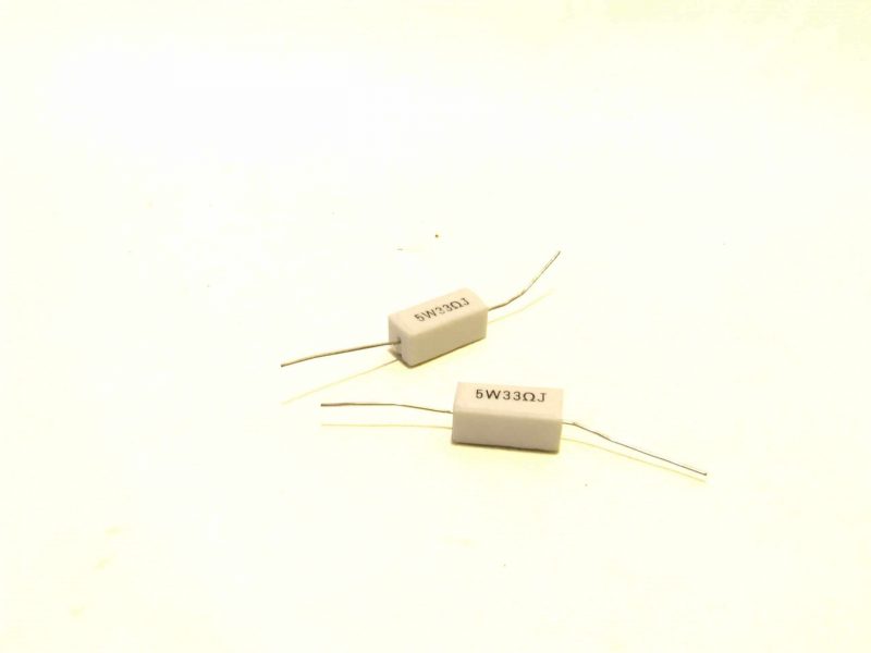 Résistance 10 ohm cémentée/céramique 5W 5% Radiale